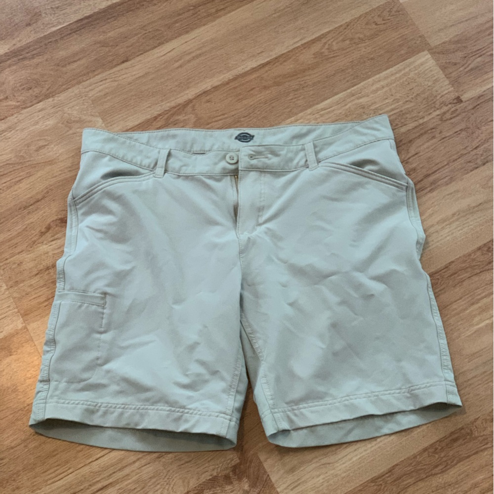 Women’s Dickies Shorts